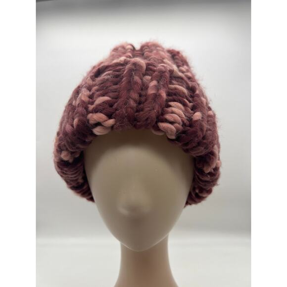Chunky Knit Purple Pink Universal Thread Beanie Hat Acrylic Winter Small - Picture 2 of 8